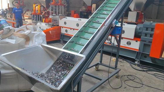 Roto Moulding Plastic Recycling Pelletizing Machine Leftover Material