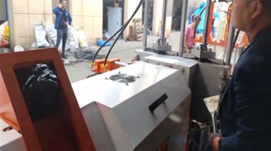 Roto Moulding Plastic Recycling Pelletizing Machine Leftover Material