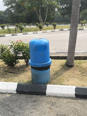 Rubbish Bin Rotomoulding Mould Process 10000 Cycles